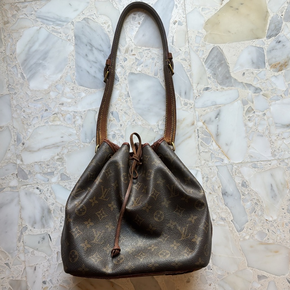 Louis Vuitton LV Shoulder Bag Petit Noe Monogram 2214884